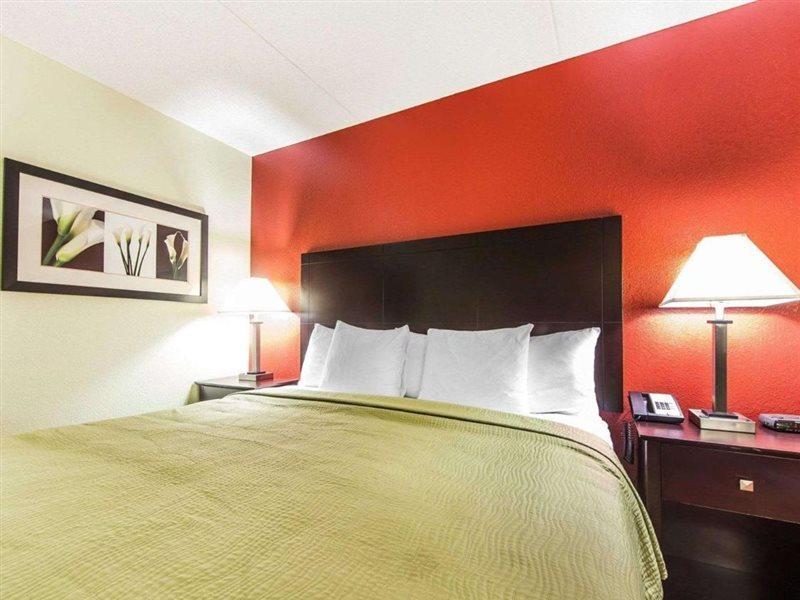 Quality Inn West I - 75 Суитуотер Экстерьер фото