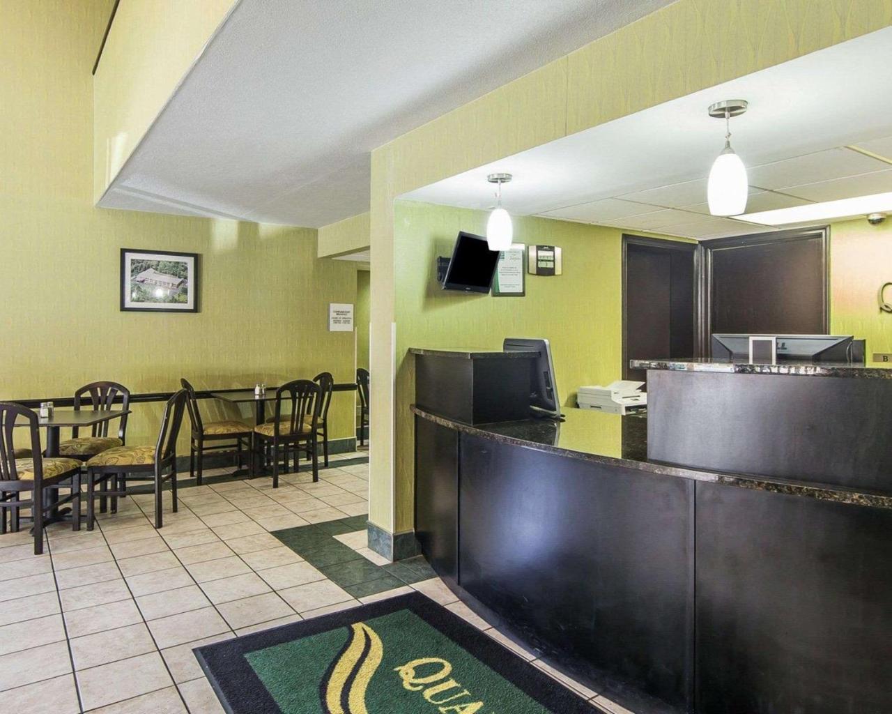 Quality Inn West I - 75 Суитуотер Экстерьер фото